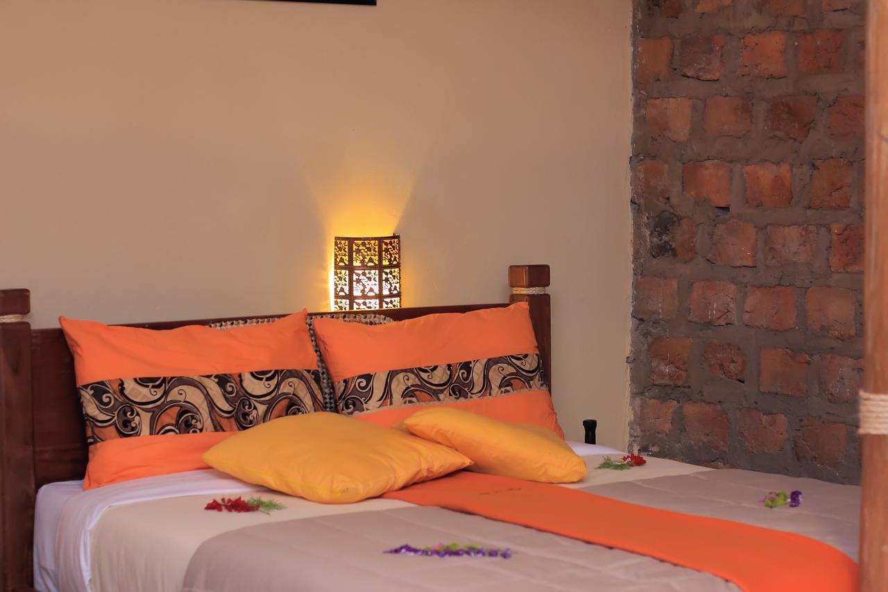Lake Mulehe Gorilla Lodge Kisoro 外观 照片